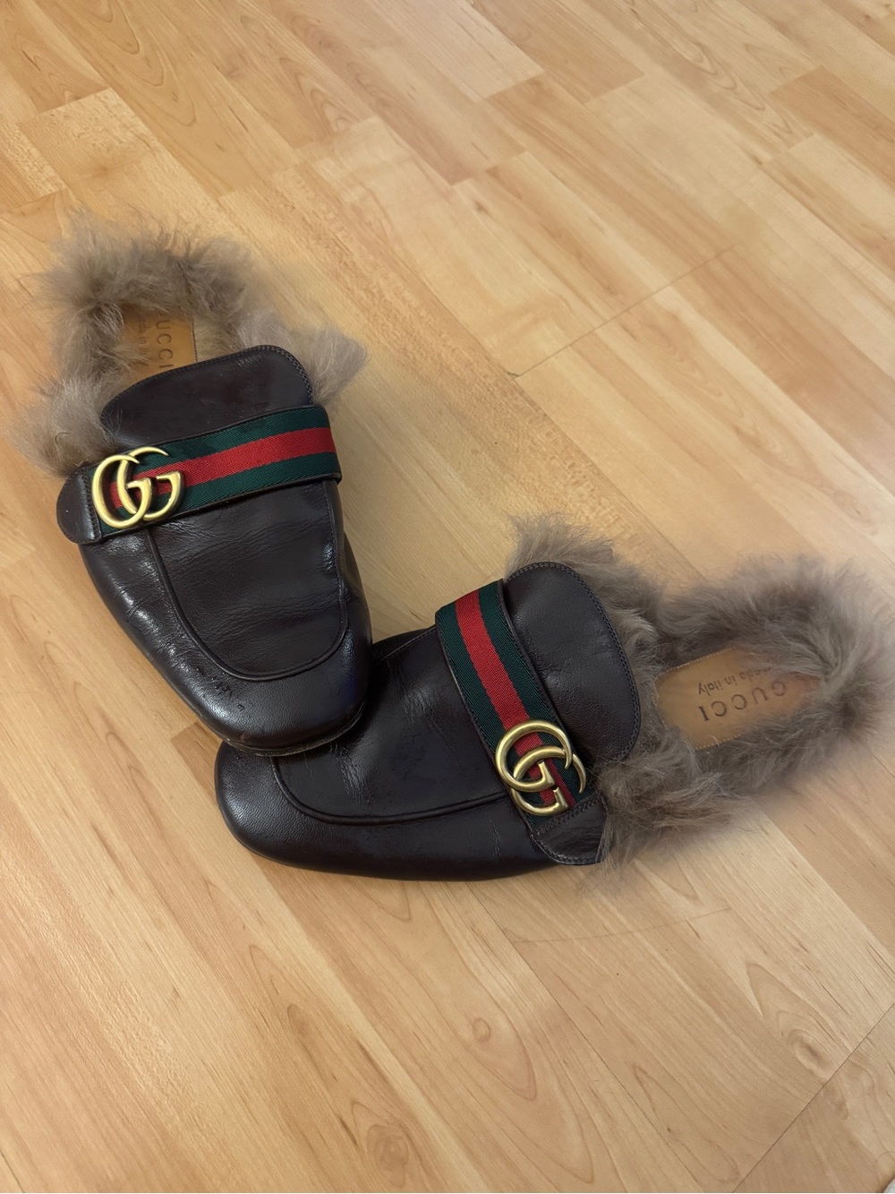 Gucci Brown Leather Fur-Lined Slip-On Loafers with Green/Red Web and Gold GG